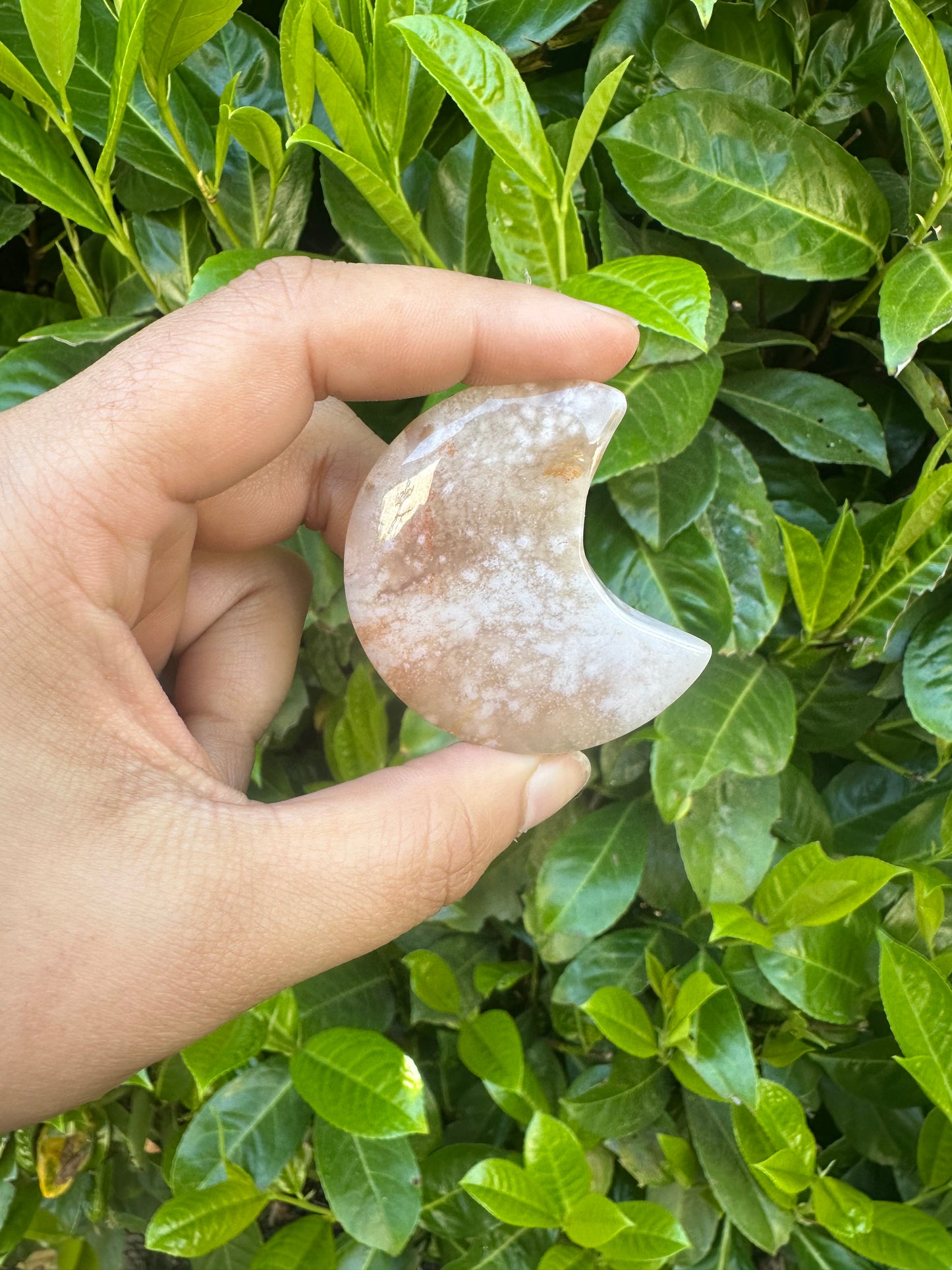 Flower Agate Moon Crystal Carving
