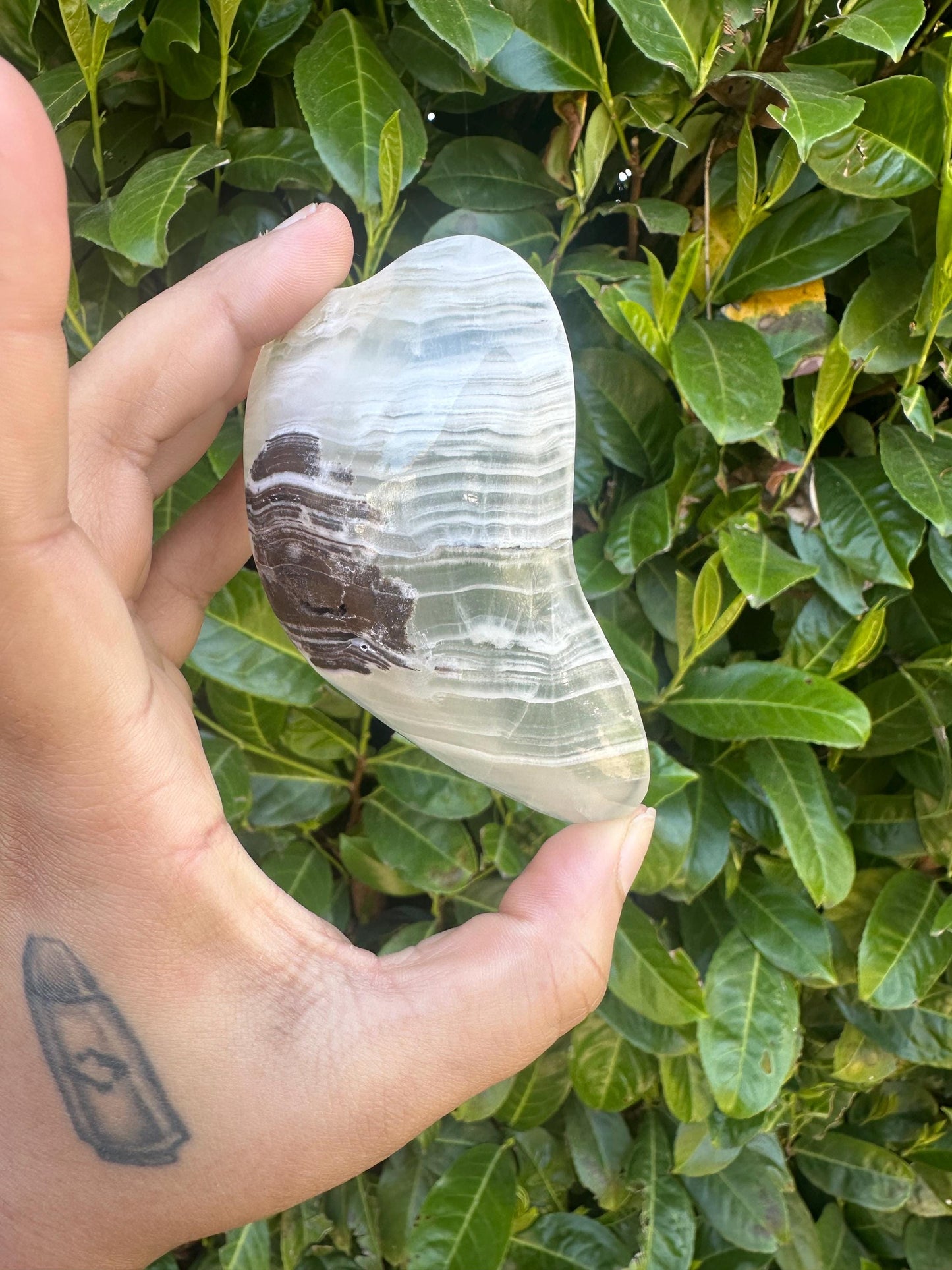 Mexican Onyx Bowl Crystal Carving