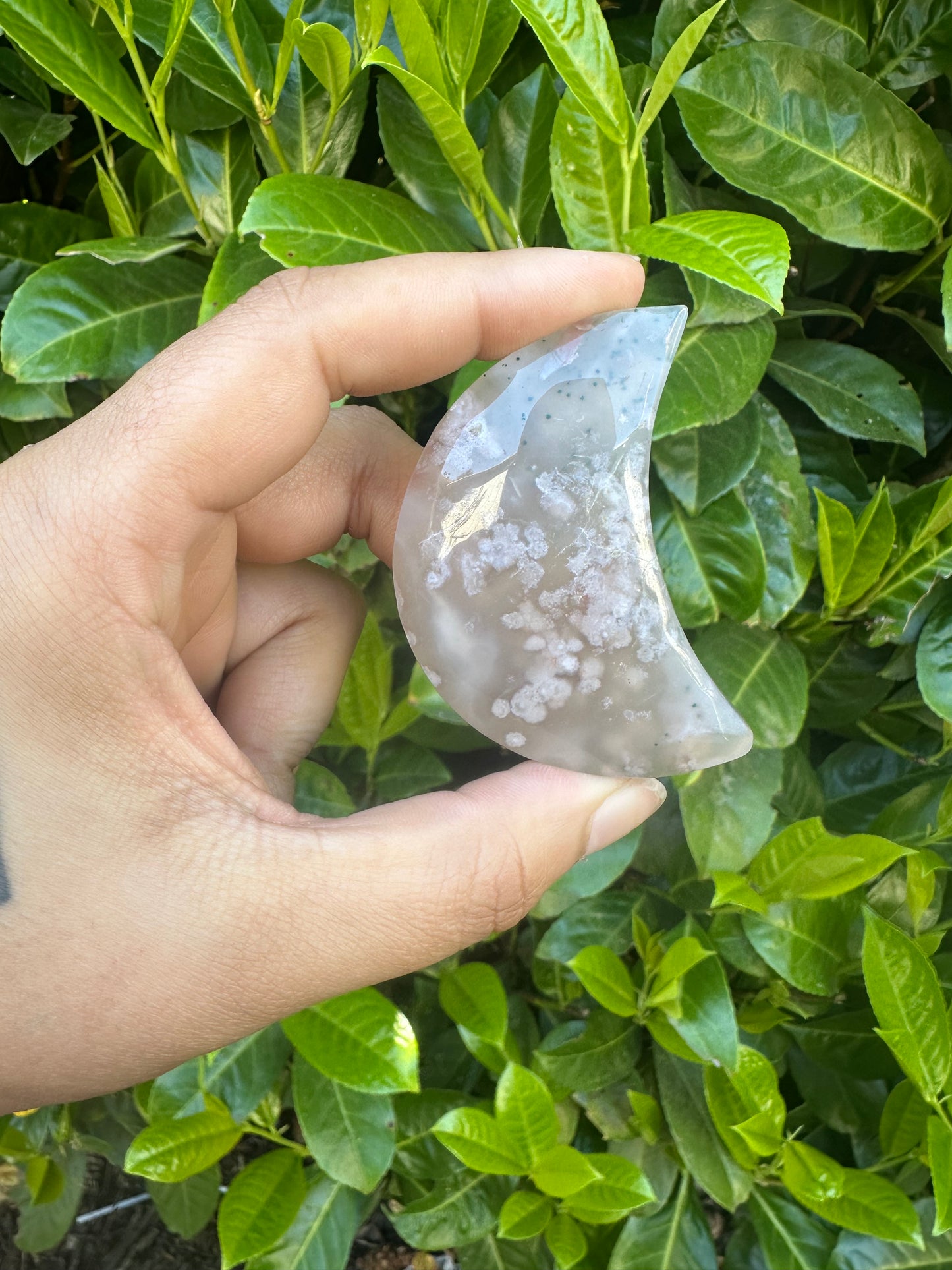 Flower Agate Moon Crystal Carving