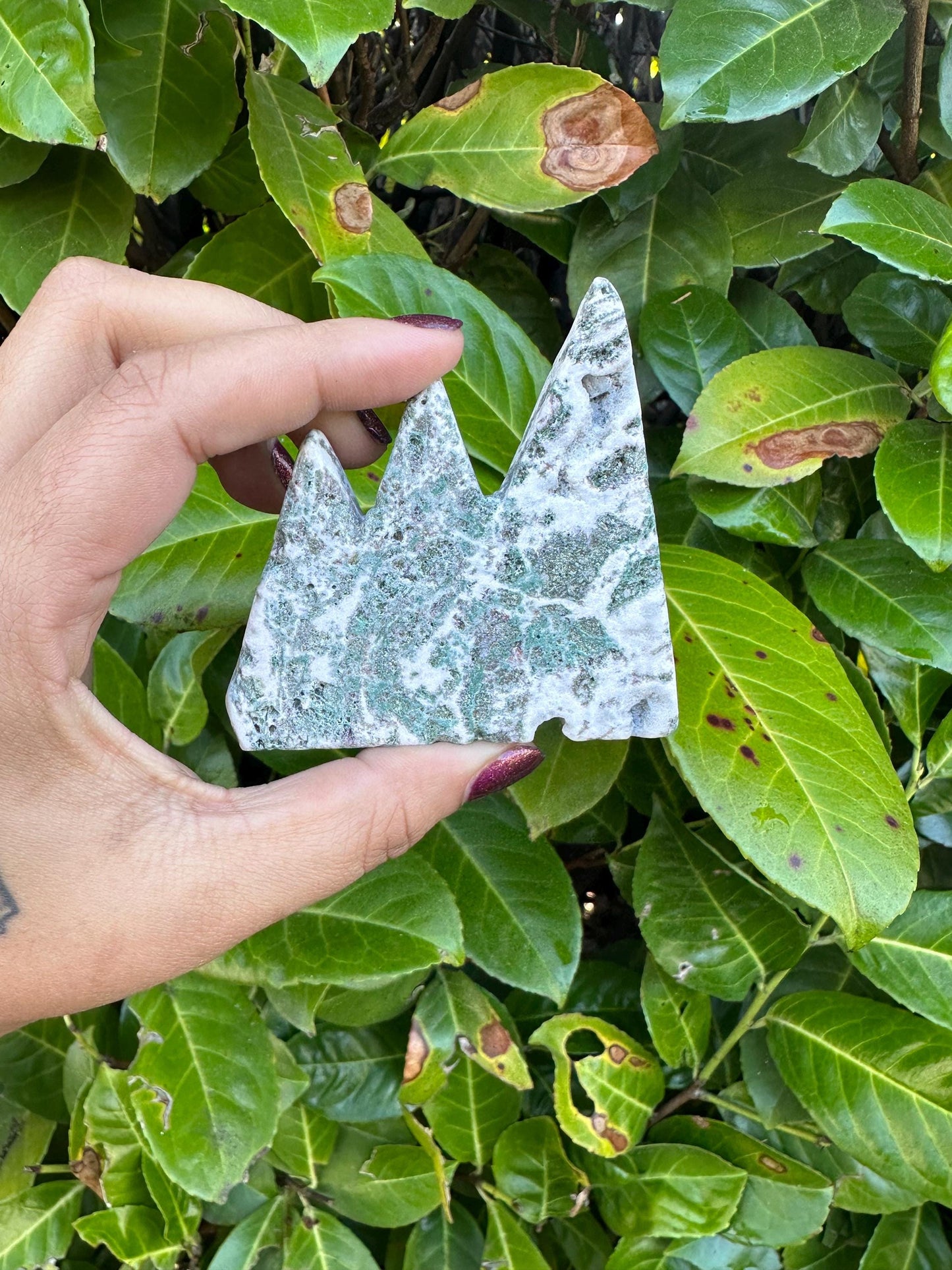 Tree Agate Mountain Crystal Carving