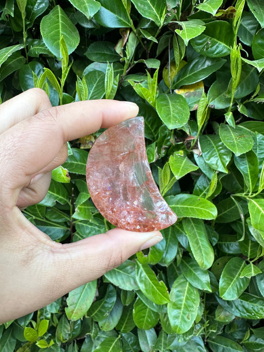 Fire Quartz Small Crescent Moon Bowl Carving