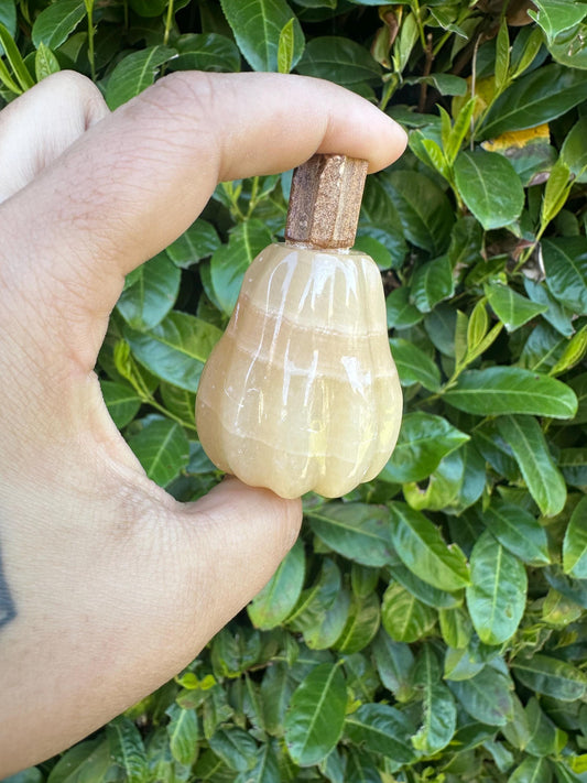 Mexican Onyx Squash Shaped Crystal Carving